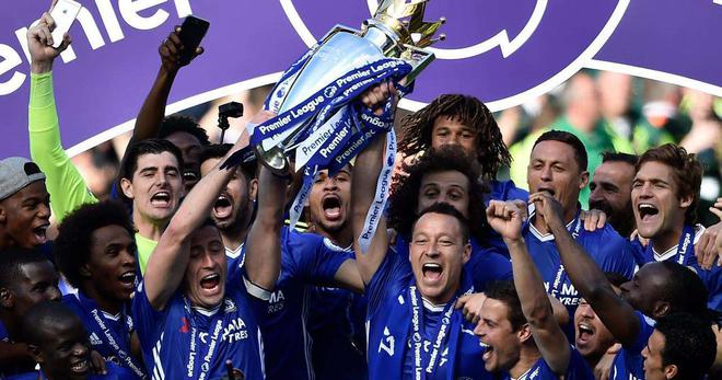 鲜明对比 鲜明对比