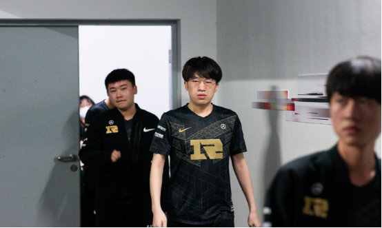 间的博弈值 间的博弈值